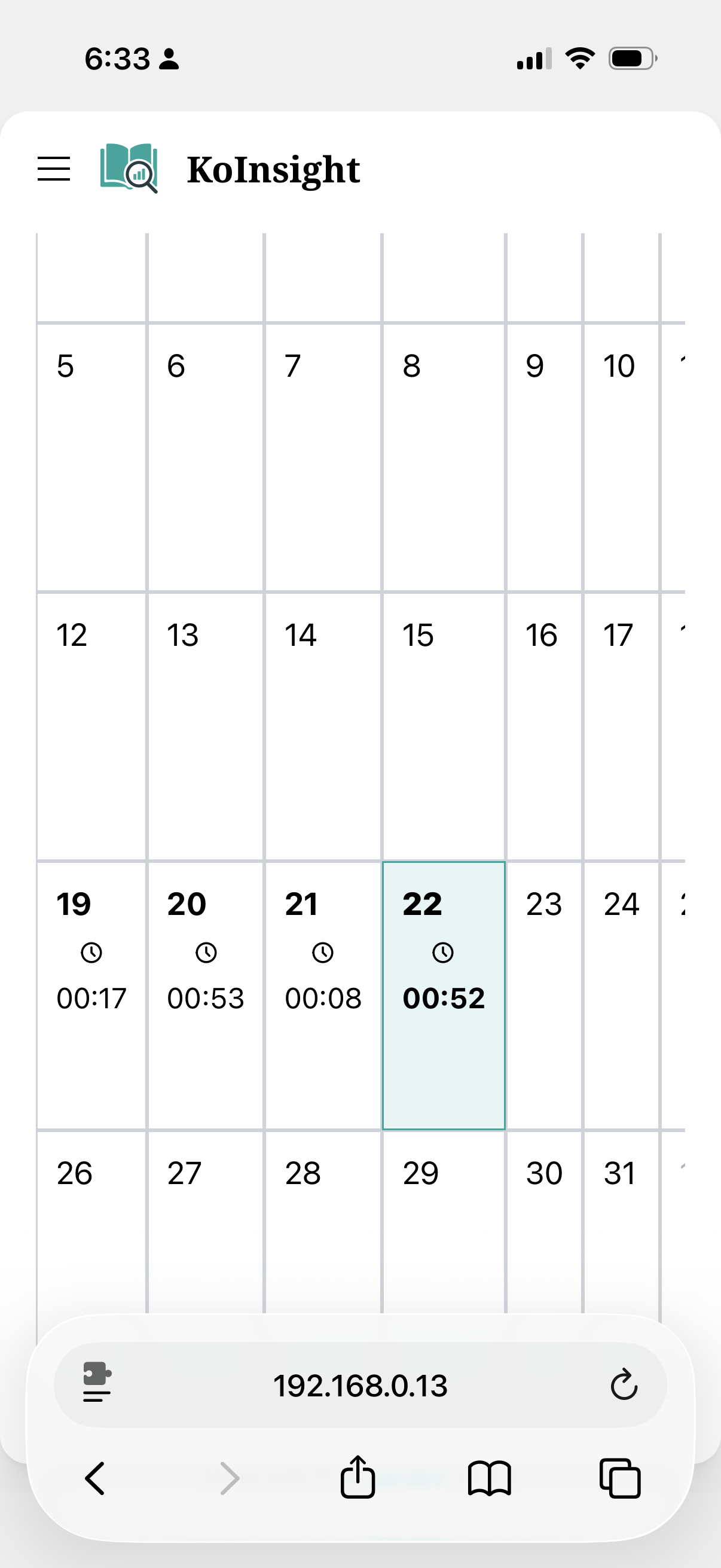 A calendar on a mobile screen for the web app K O Insight shows reading time data entries with time values on specific dates, highlighting the 22nd with 00:52 minutes.